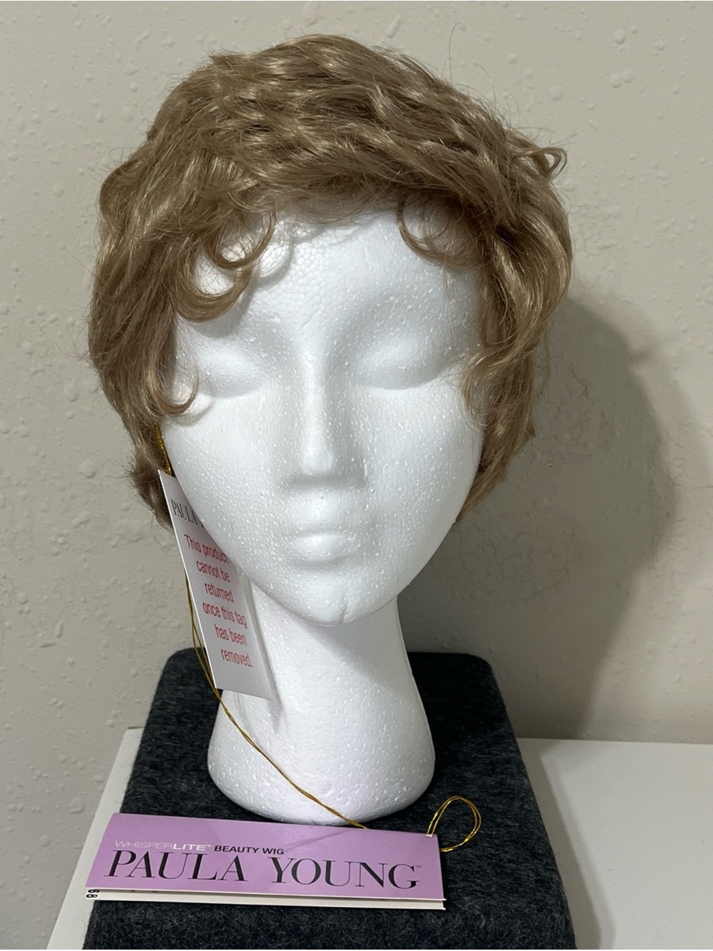 Paula Young wig New with tags blonde Colleen #16